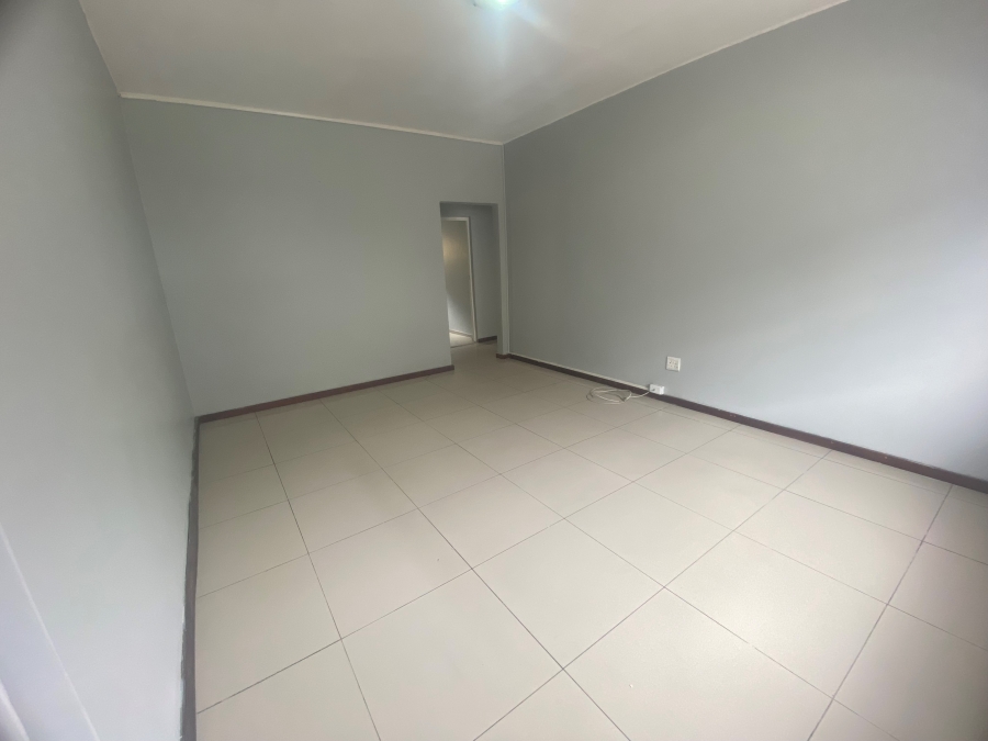 To Let 2 Bedroom Property for Rent in Sidwell Eastern Cape